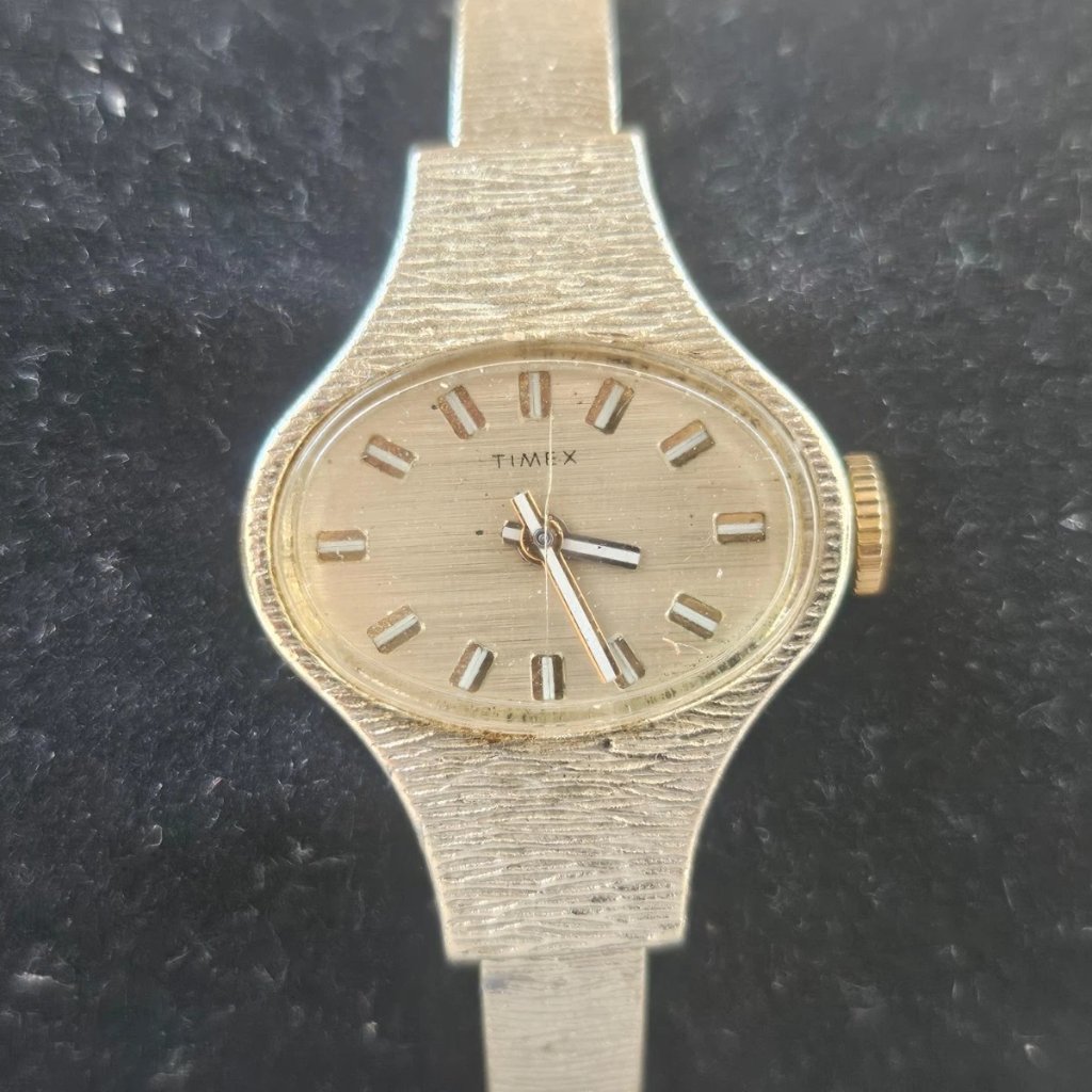 Vintage Timex Ladies Wristwatch Hand Winding Analog Rare Watch For Small Wrist